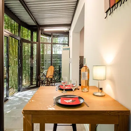 Les Aromatiques - Terrasse & Parking Prive A Les Avignon - Proche Golf Academy 4*